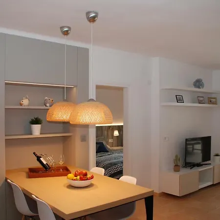 Apartament New Madrague Sun Roses
