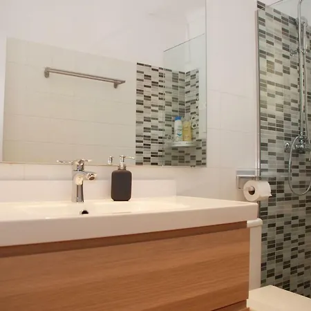 New Madrague Sun Apartment *